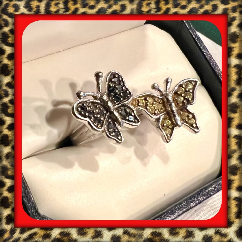 👑✅PRICE FIRM✅ Elegant 925 Sterling Silver and Gold Butterfly Ring with Gemstones